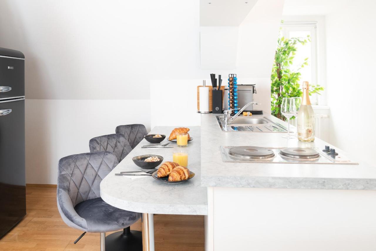 Comfy Downtown Loft - Self Check-In - Centre Of Graz Apartment Ngoại thất bức ảnh